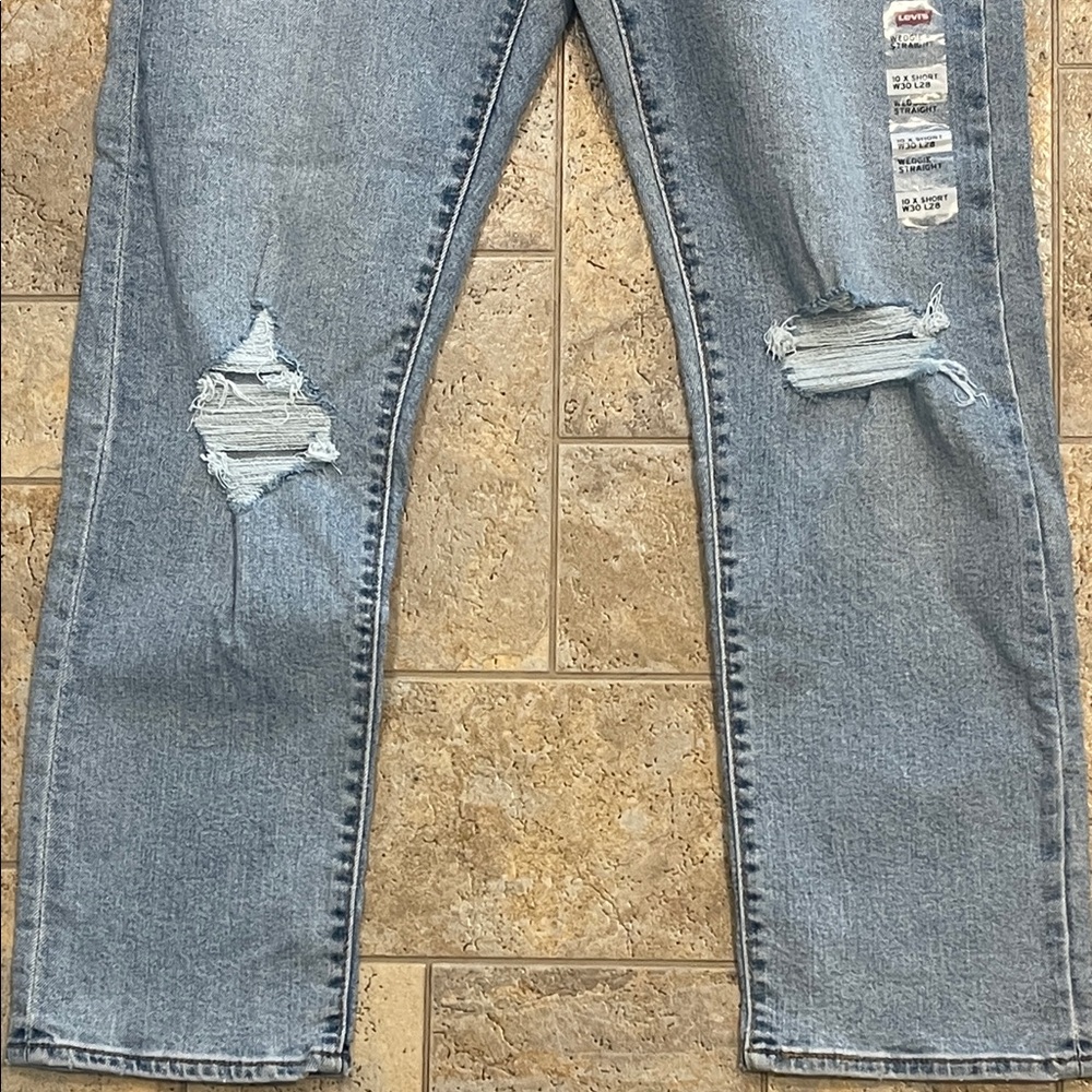 Levi's Men's Light Blue Straight Jeans 30W/28L - Picture 5 of 11